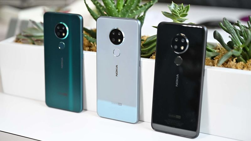 La mejor forma de distinguirlos es buscar la palabra Zeiss en su parte trasera.Foto: Sam Rutherford (Gizmodo)